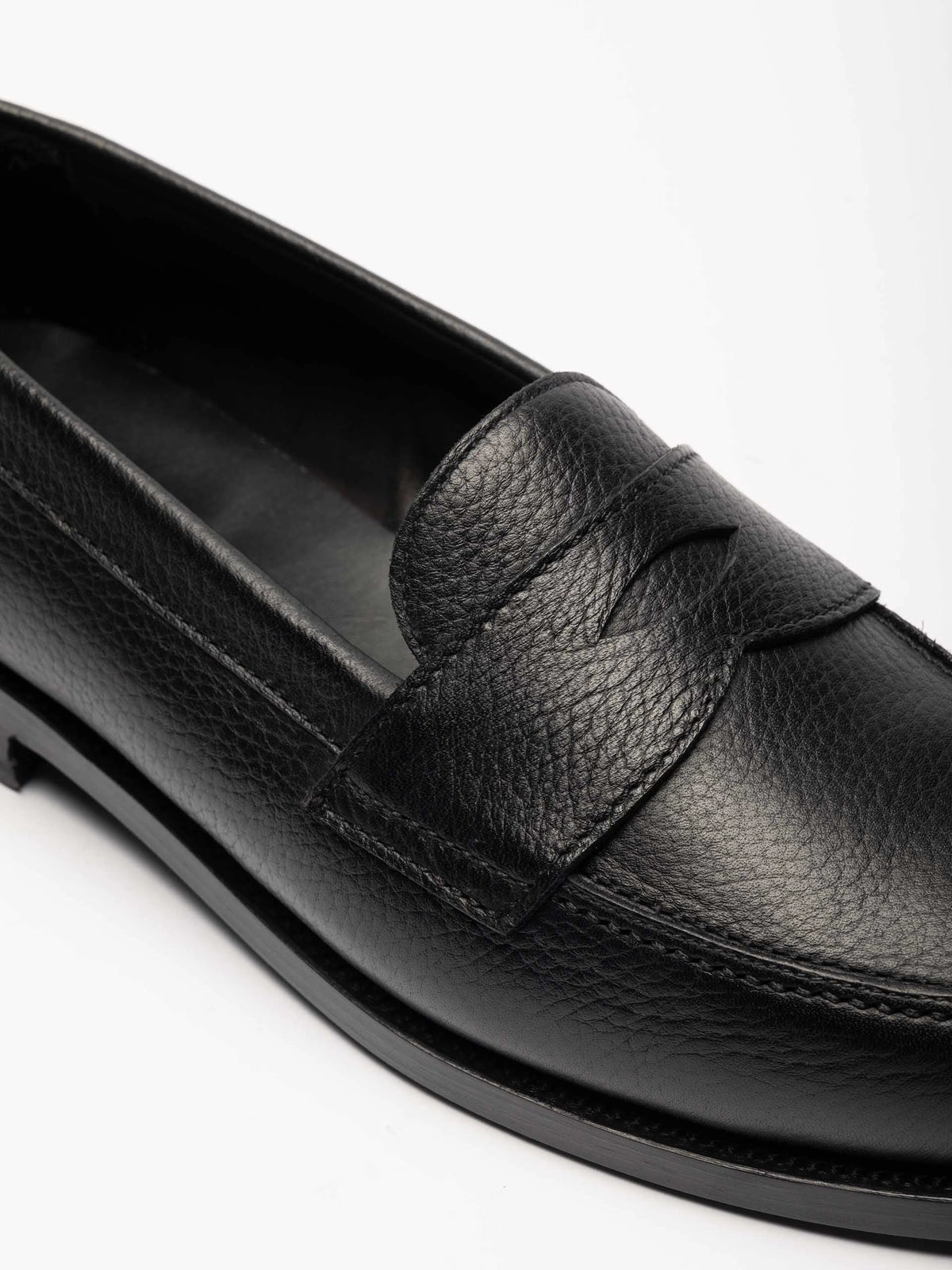 The Ivy Loafer - Black Grain, up close