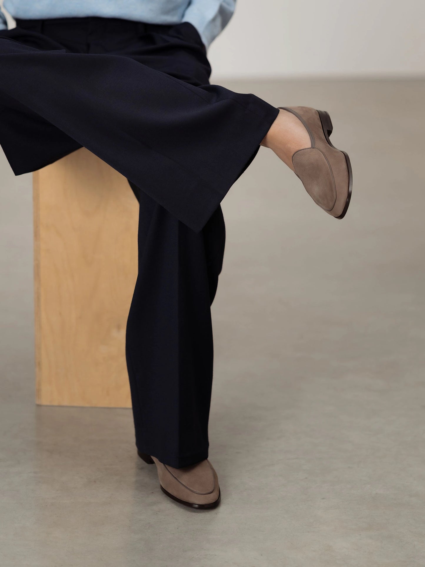 The Belgian Loafer - Taupe Nubuck - Unlined