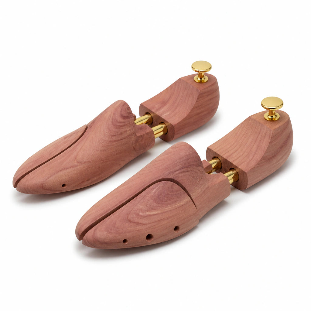 Cedar shoe trees