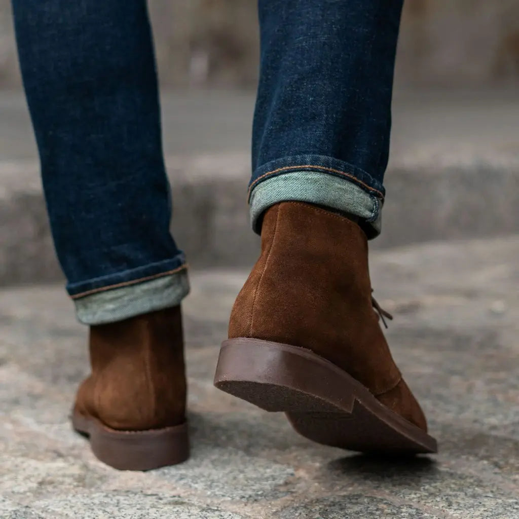 The Ashby Suede Chukka — Cinnamon