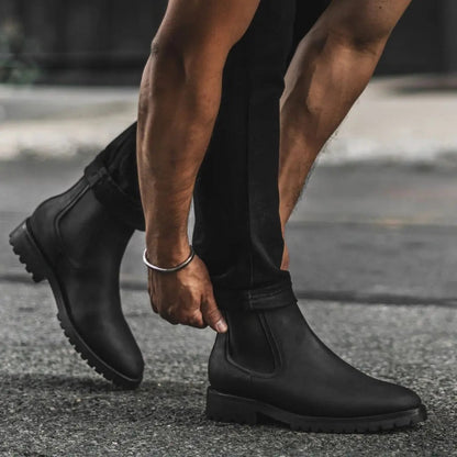 The Harlow Lug Chelsea — Matte Black