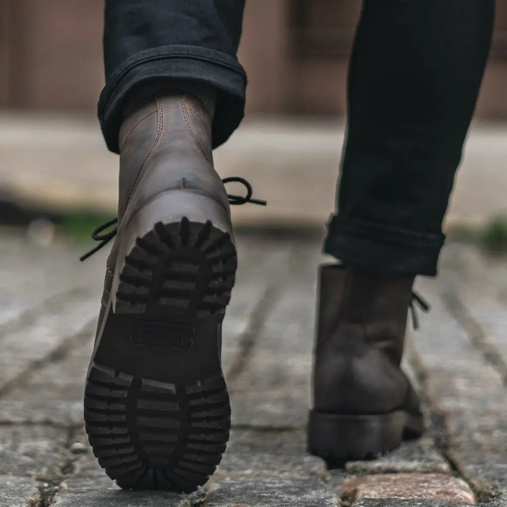 The Hayes Lug-Sole Boot — Tobacco